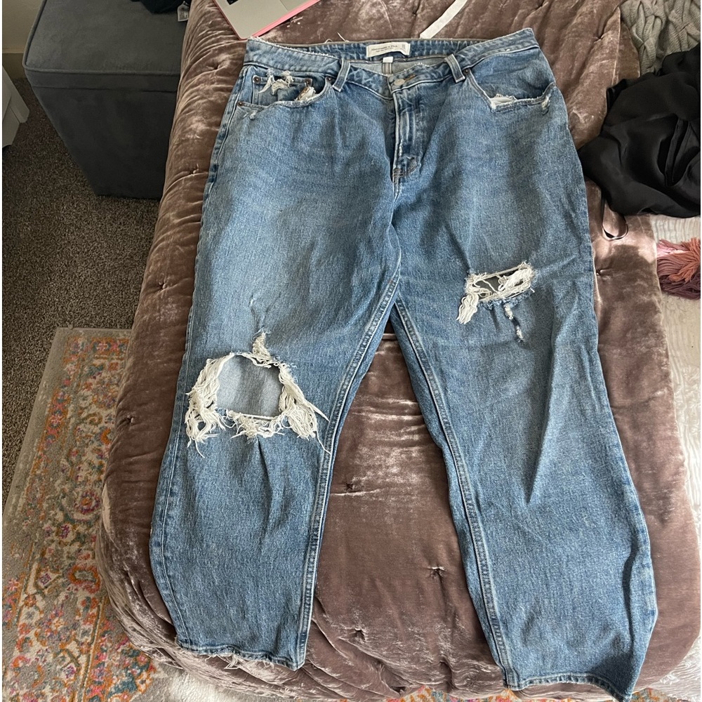 Abercrombie Curve Love Mom Jeans